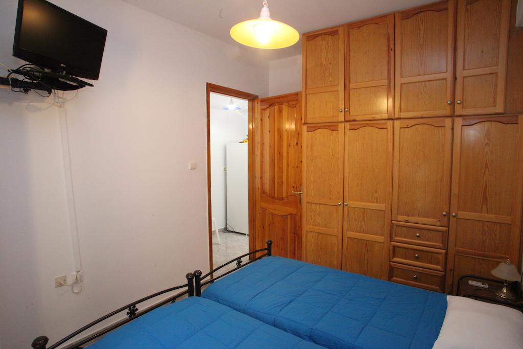 Afroditi Syros Aparthotel Ermoupoli Room photo