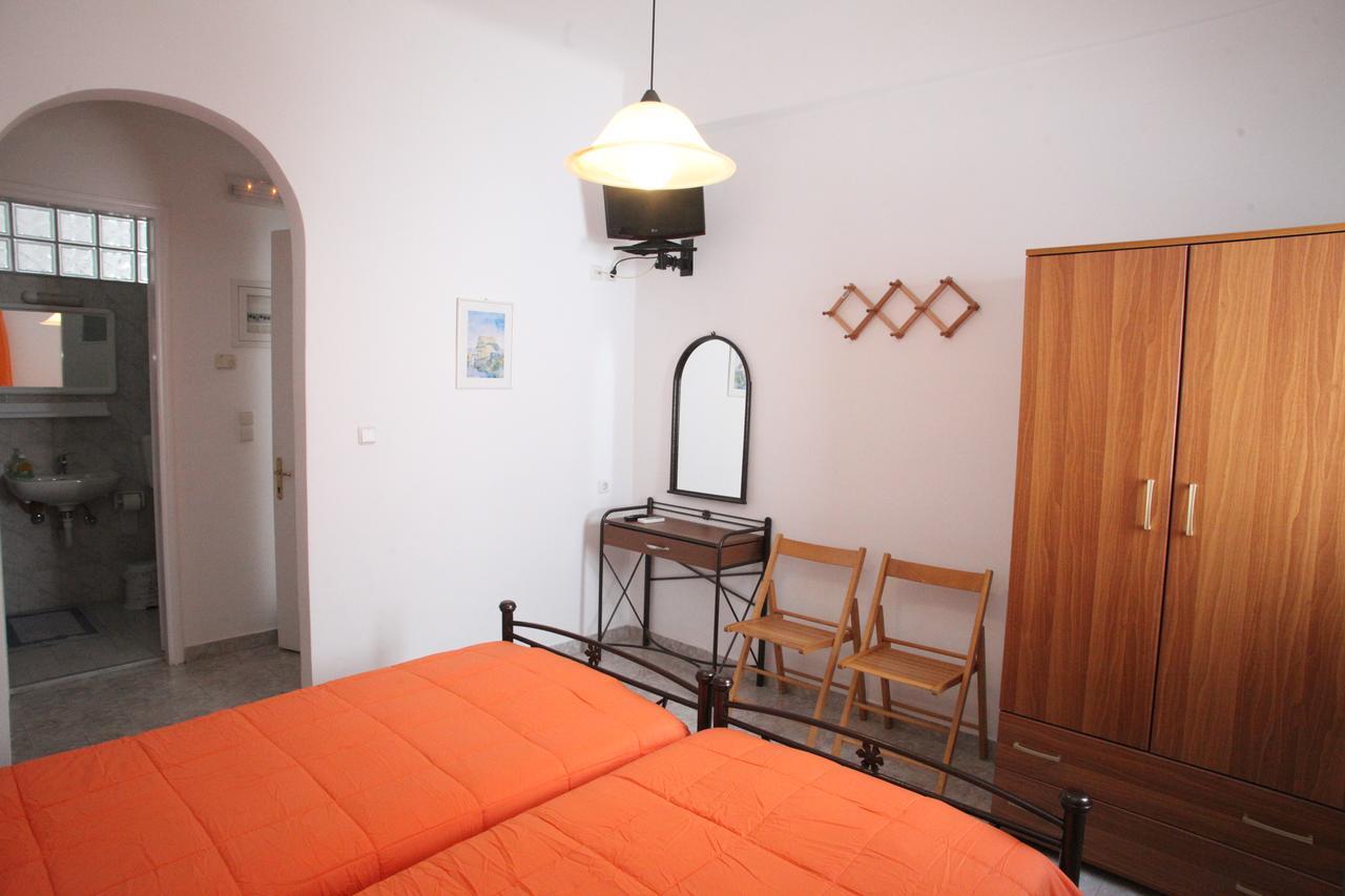 Afroditi Syros Aparthotel Ermoupoli Exterior photo